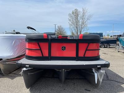 BOATZON | Godfrey SW2286SFLC Tritoon 2025 BOATZON | Godfrey SW2286SFLC Tritoon 2025