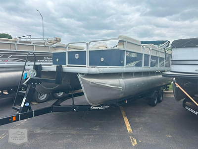 BOATZON | Godfrey Sweetwater 195 2018