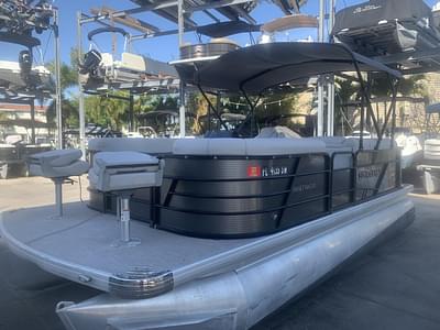 BOATZON | 2021 Godfrey Sweetwater 2086 BF BOATZON | 2021 Godfrey Sweetwater 2086 BF