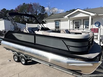 BOATZON | Godfrey Sweetwater 22 Flip Lounge Tritoon 2286 SFLC 2025 BOATZON | Godfrey Sweetwater 22 Flip Lounge Tritoon 2286 SFLC 2025
