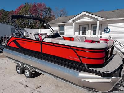 BOATZON | Godfrey Sweetwater 22 Flip Lounge Tritoon 2286 SFLC 2025 BOATZON | Godfrey Sweetwater 22 Flip Lounge Tritoon 2286 SFLC 2025