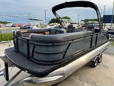 BOATZON | Godfrey Sweetwater 22 Split Bench Tritoon 2286 SB 2025 BOATZON | Godfrey Sweetwater 22 Split Bench Tritoon 2286 SB 2025