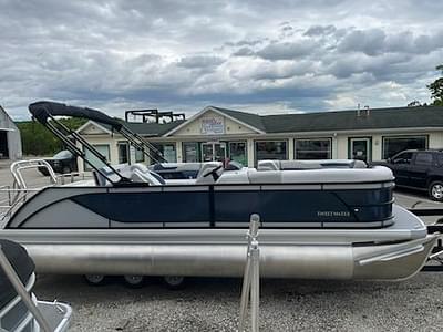 BOATZON | Godfrey SWEETWATER 2286SFL 2025