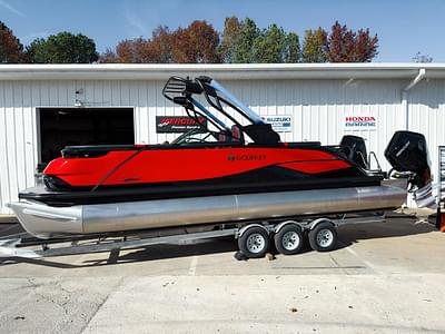 BOATZON | Godfrey XP 27 Windshield Twin 500Rs 2026 BOATZON | Godfrey XP 27 Windshield Twin 500Rs 2026
