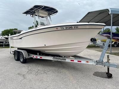BOATZON | 1999 Grady-White 222 Fisherman