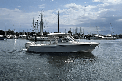 BOATZON | Grady-White 285FRD 2026