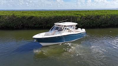 BOATZON | Grady-White 307 Freedom 2020