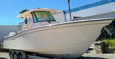 BOATZON | 2025 Grady-White Canyon 326