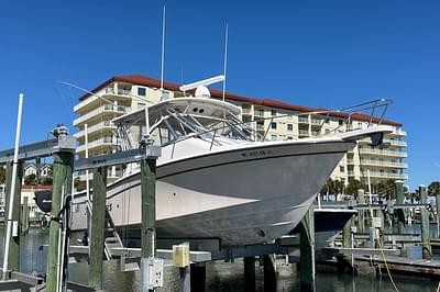 BOATZON | 2007 Grady-White Express 305 BOATZON | 2007 Grady-White Express 305