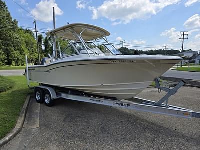 BOATZON | Grady White Freedom 235 2019