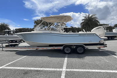 BOATZON | Grady-White Freedom 235 2025