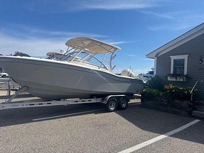 BOATZON | Grady-White Freedom 235 2025