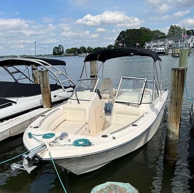 BOATZON | Grady-White Freedom 255 2019