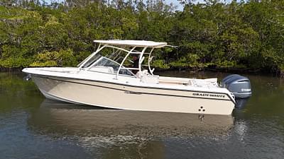 BOATZON | Grady-White Freedom 285 CLEAN CLEAN CLEAN 235 HOURS 2017