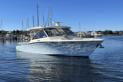 BOATZON | Grady-White FREEDOM 375 2018