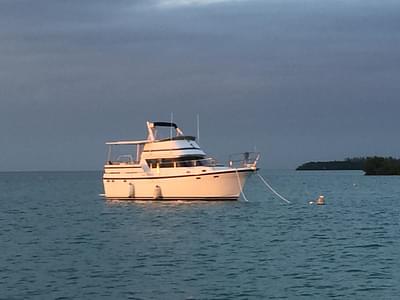 BOATZON | Gulfstar Cabin 1980