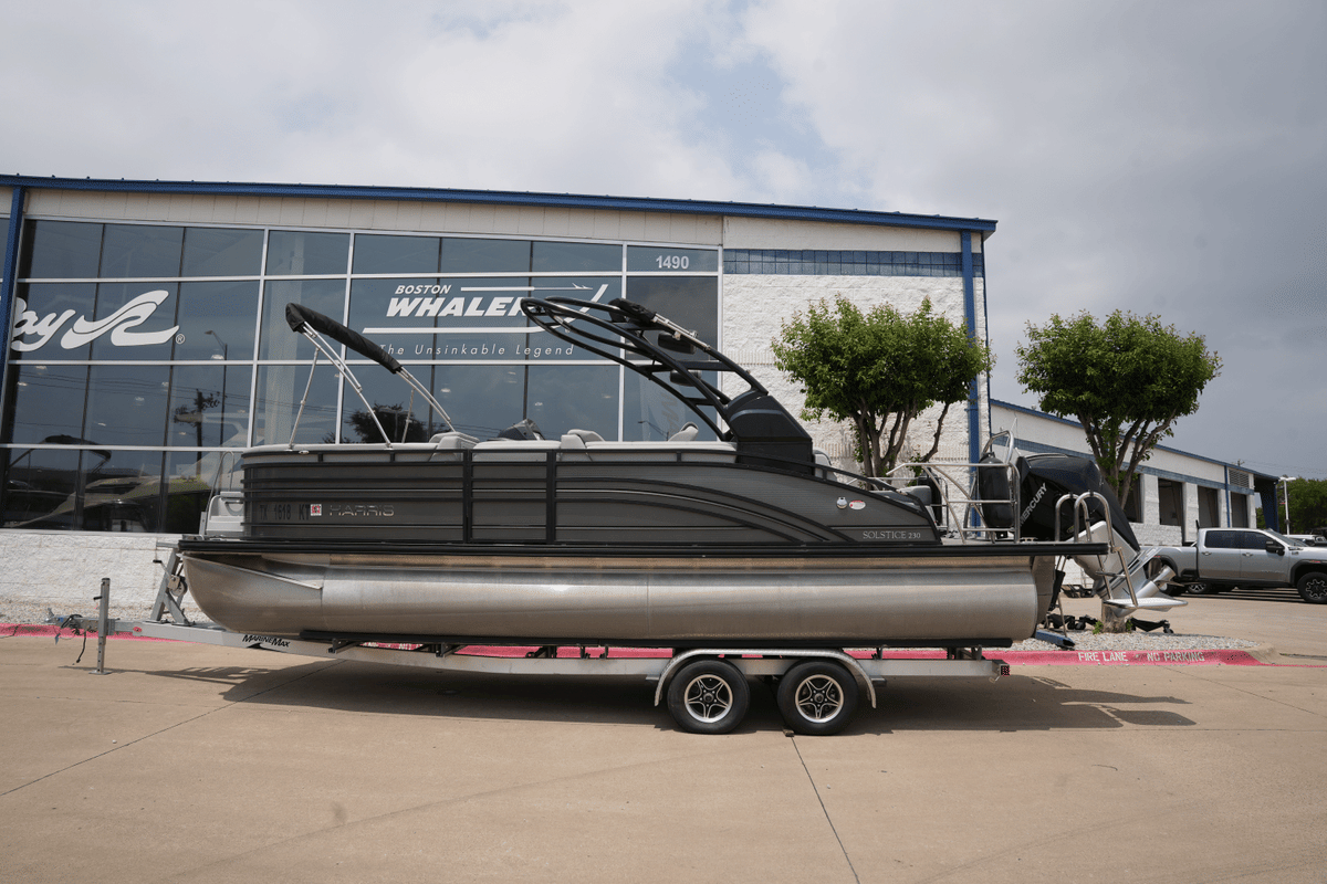 2022 Harris 230 SOLSTICE - Sold Boat