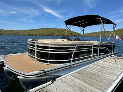 BOATZON | Harris Sunliner 220 2016 BOATZON | Harris Sunliner 220 2016