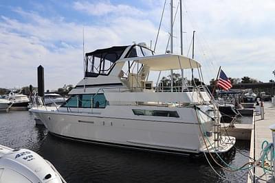 BOATZON | Hatteras 40 Double Cabin 1990