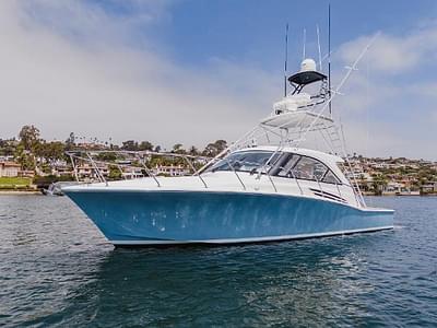 BOATZON | Hatteras 45 Express Sportfish 2015