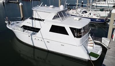 BOATZON | 1998 Hatteras 52 Sport Deck Motor Yacht