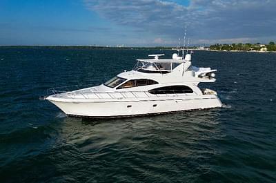 BOATZON | Hatteras 64 Motor Yacht