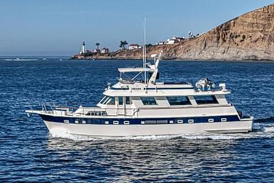 BOATZON | Hatteras 68 Cockpit Motoryacht 1988