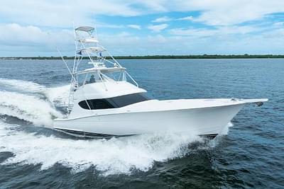 BOATZON | Hatteras GT60 2010