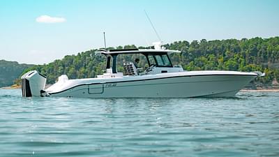 BOATZON | HCB 42 Lujo 2024