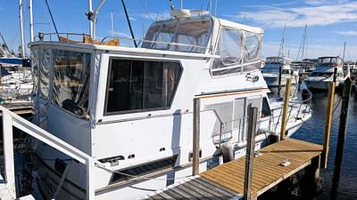 BOATZON | Heritage East Heritage East 40 Sundeck 1986