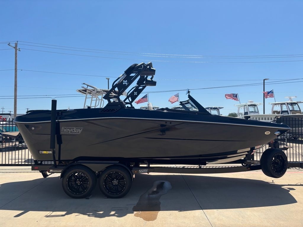 2025 Heyday Wake Boats H22 - Sold Boat