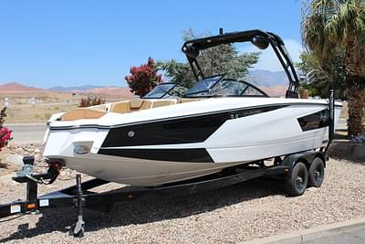 BOATZON | Heyday Wake Boats WTSURF 2025