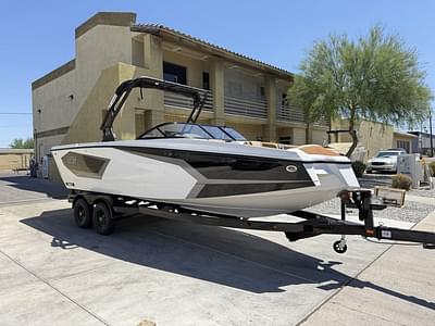 BOATZON | Heyday Wake Boats WTSURF 2025