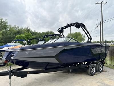 BOATZON | Heyday Wake Boats WTSURF 2025