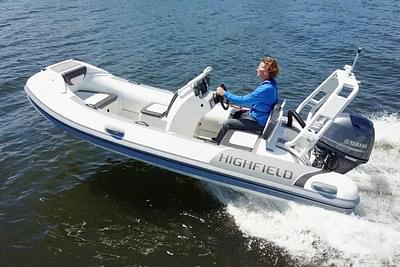 BOATZON | Highfield Sport 420 2022