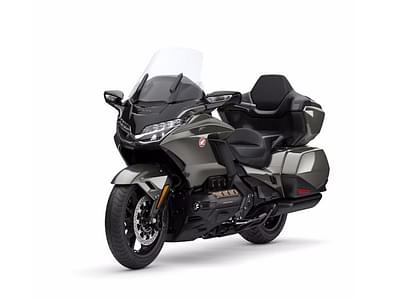 BOATZON | Honda® GOLD WING TOUR DCT GREY METALLIC  BLACK 2024