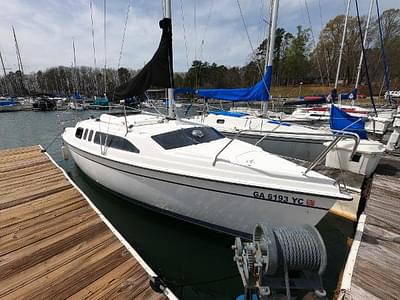 BOATZON | Hunter 26 1996