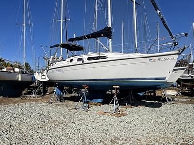 BOATZON | Hunter 290 Sailboat 2000