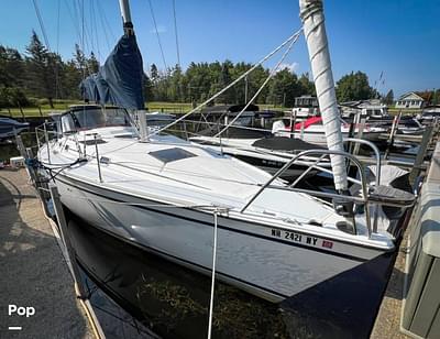 BOATZON | Hunter 335 BOATZON | Hunter 335