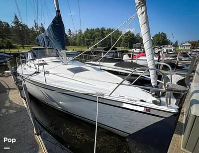 BOATZON | Hunter 335 BOATZON | Hunter 335