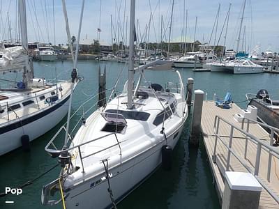 BOATZON | Hunter 340 BOATZON | Hunter 340