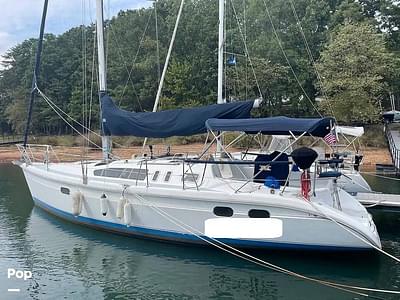 BOATZON | Hunter 376 BOATZON | Hunter 376