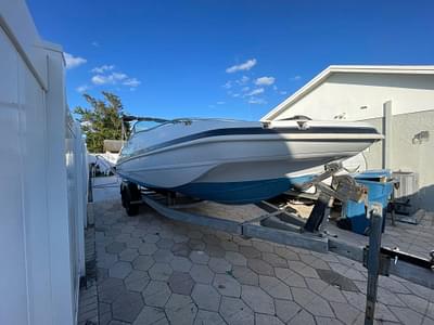 BOATZON | 2001 Hurricane 232 OB