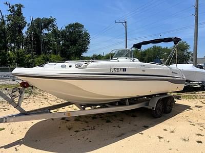 BOATZON | Hurricane Center Console SS 211 OB 2019
