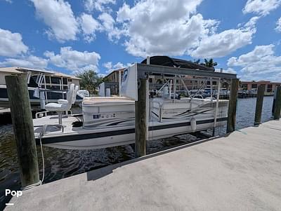 BOATZON | Hurricane Fun Deck 226 BOATZON | Hurricane Fun Deck 226