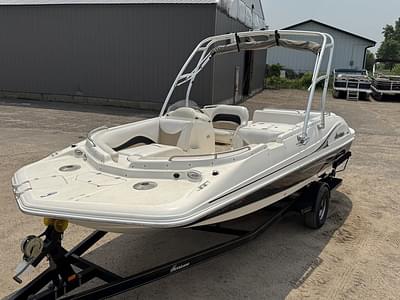 BOATZON | Hurricane Fun Deck GS202 2006 BOATZON | Hurricane Fun Deck GS202 2006