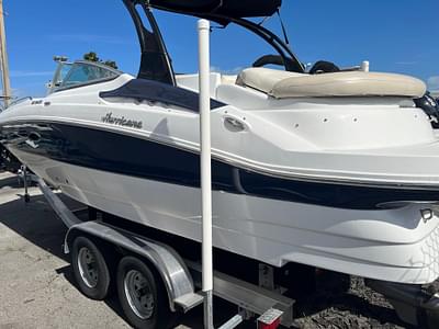 BOATZON | 2018 Hurricane SD 2400 I/O