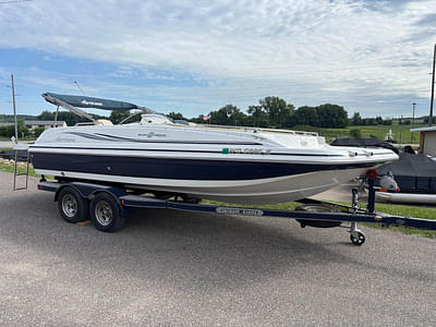 BOATZON | Hurricane SS 201 IO 2015