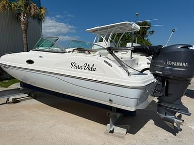 BOATZON | Hurricane SunDeck 217 OB 2012