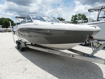 BOATZON | Hurricane SunDeck 235 OB 2023 BOATZON | Hurricane SunDeck 235 OB 2023